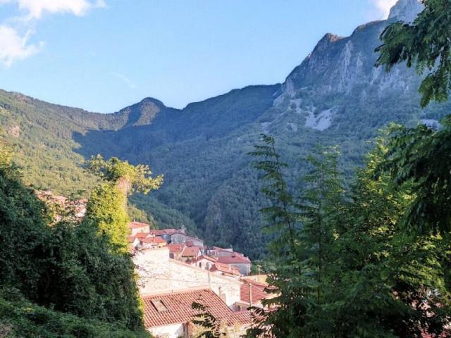 Villa Schiera in vendita a Unione di comuni Montana Lunigiana, Fivizzano