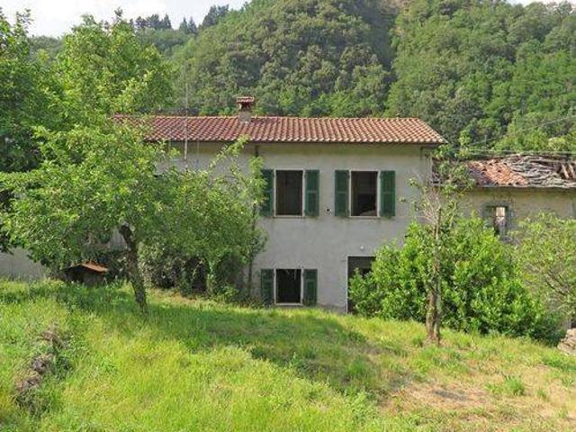 Villa Schiera in vendita a Unione di comuni Montana Lunigiana, Fivizzano