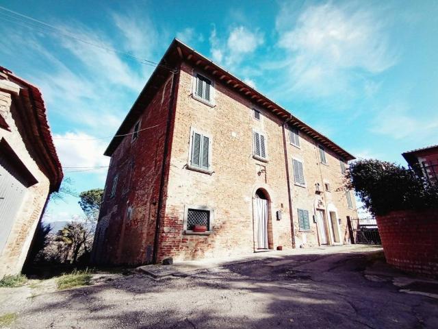 Villa Schiera in vendita a Foiano Della Chiana, Toscana