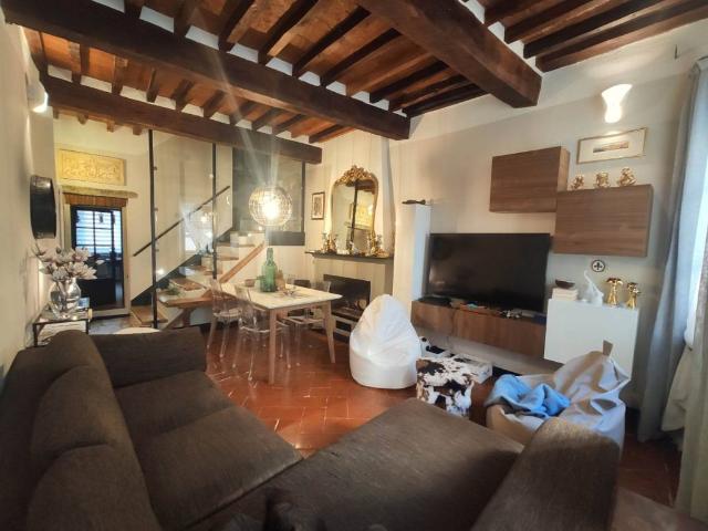 Villa Schiera in vendita a Foiano Della Chiana, Toscana