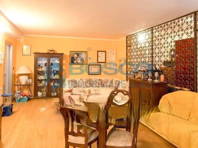 Villa Schiera in vendita a Follo, Liguria