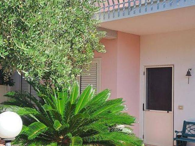 Villa Schiera in vendita a Salto di Fondi, Salto Di Fondi