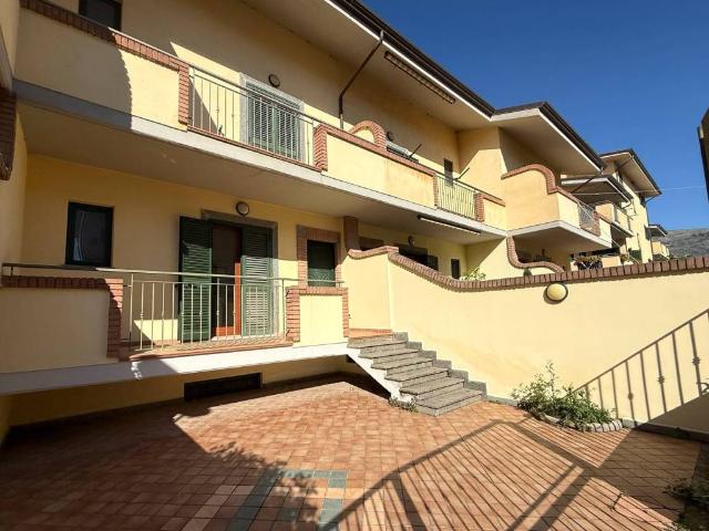 Villa Schiera in vendita a Porta Vescovo, Salto Di Fondi