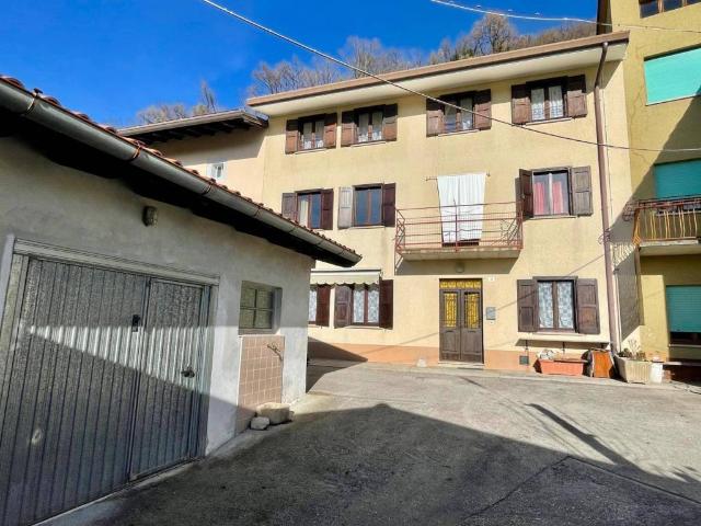 Villa Schiera in vendita a Forgaria Nel Friuli, Friuli-Venezia Giulia