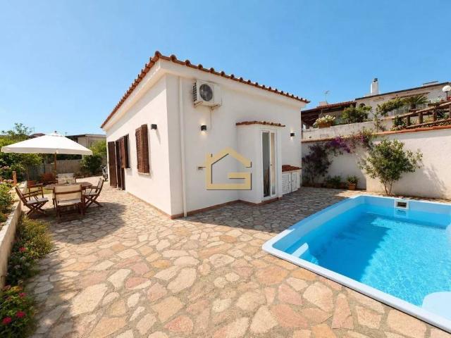Villa Schiera in vendita a Forio, Campania