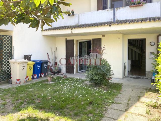 Villa Schiera in vendita a Unione di Comuni della Romagna Forlivese, Quattro