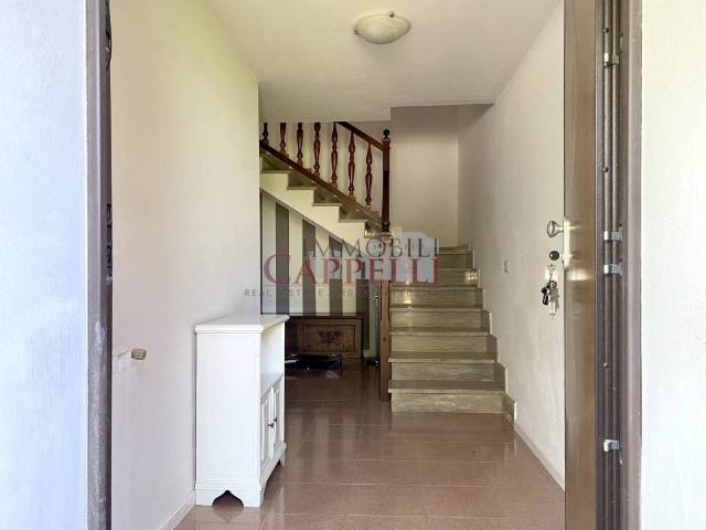 Villa Schiera in vendita a Unione di Comuni della Romagna Forlivese, Quattro