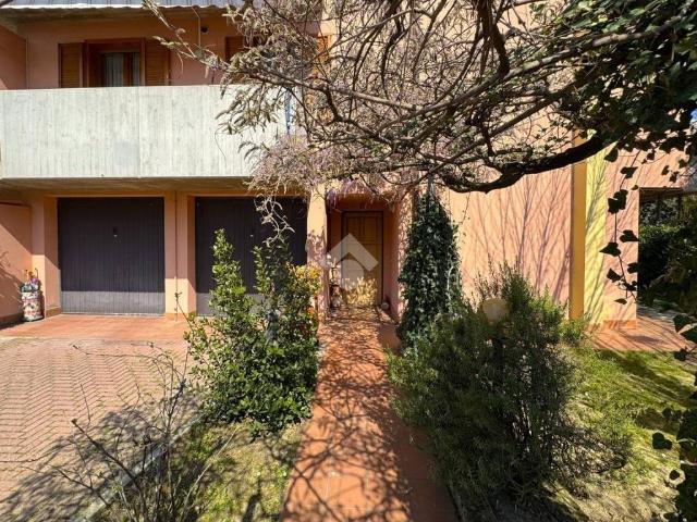Villa Schiera in vendita a Unione di Comuni della Romagna Forlivese, Quattro