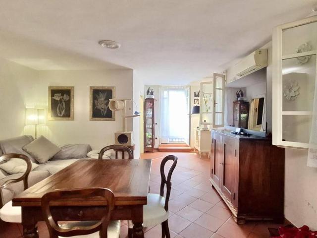 Villa Schiera in vendita a Unione di Comuni della Romagna Forlivese, Quattro