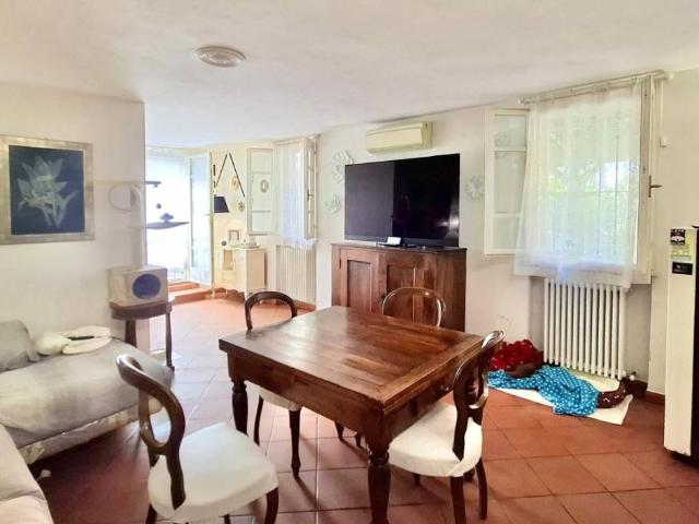Villa Schiera in vendita a Unione di Comuni della Romagna Forlivese, Quattro