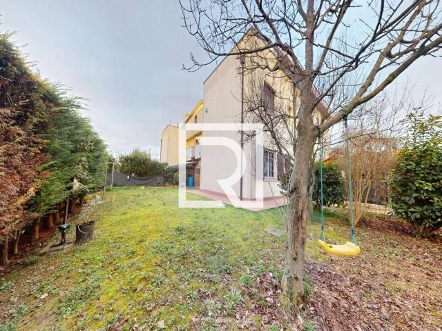 Villa Schiera in vendita a Unione di Comuni della Romagna Forlivese, Quattro