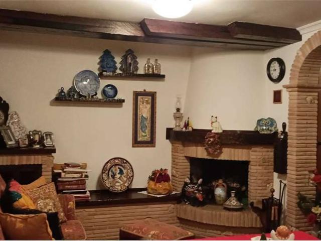 Villa Schiera in vendita a Unione di Comuni della Romagna Forlivese, Quattro
