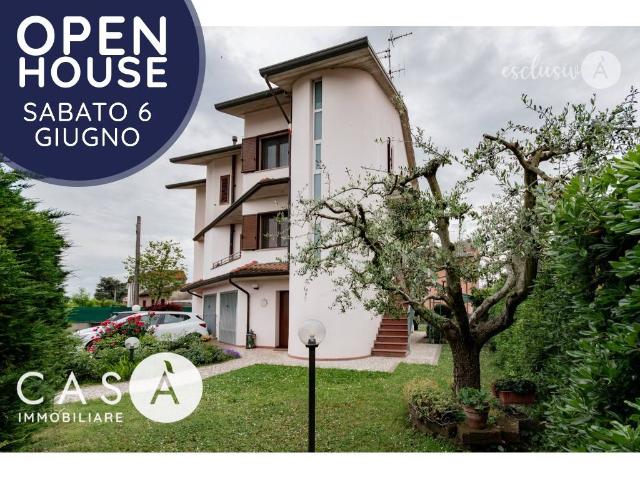 Villa Schiera in vendita a Unione di Comuni della Romagna Forlivese, Quattro