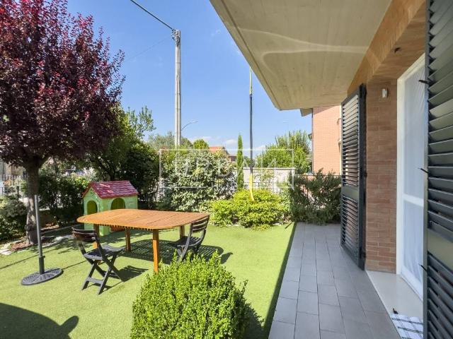 Villa Schiera in vendita a Unione di Comuni della Romagna Forlivese, Quattro