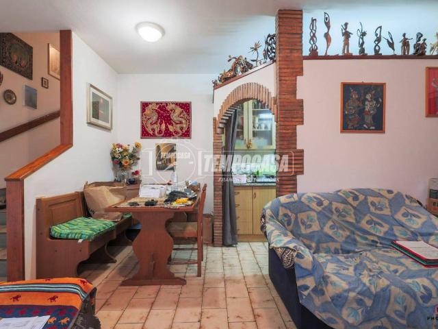 Villa Schiera in vendita a Unione di Comuni della Romagna Forlivese, Quattro
