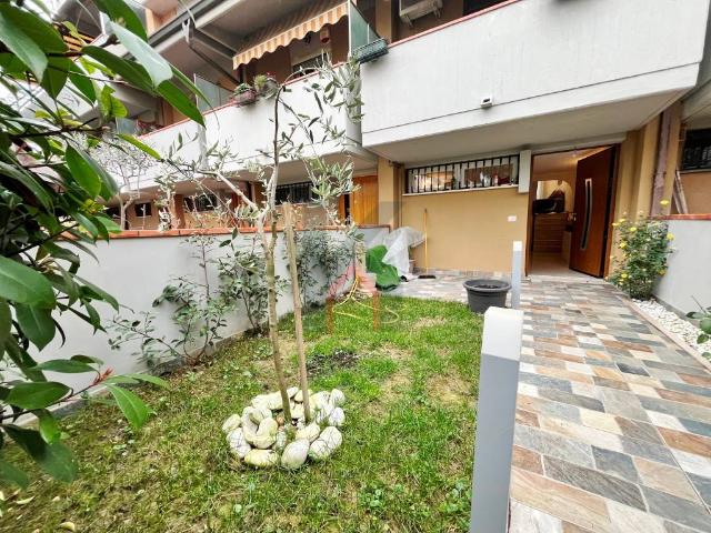 Villa Schiera in vendita a Unione di Comuni della Romagna Forlivese, Quattro
