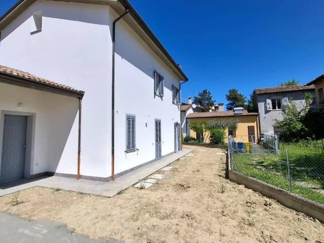 Villa Schiera in vendita a Unione di Comuni della Romagna Forlivese, Quattro