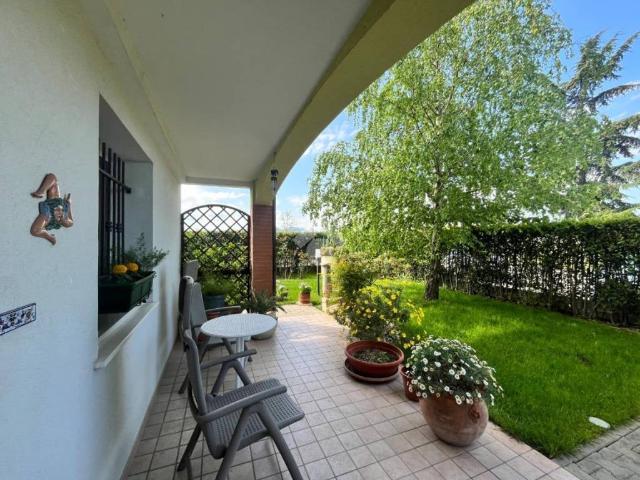 Villa Schiera in vendita a Unione di Comuni della Romagna Forlivese, Forlimpopoli