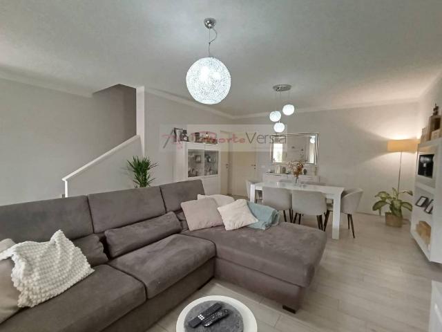 Villa Schiera in vendita a Vaiana, Forte Dei Marmi
