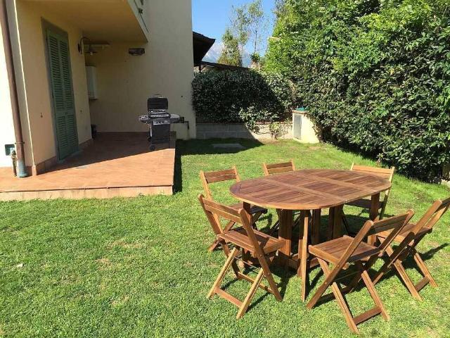 Villa Schiera in vendita a Vittoria Apuana, Forte Dei Marmi