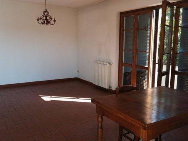 Villa Schiera in vendita a Unione di comuni Montana Lunigiana, Fosdinovo
