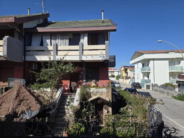 Villa Schiera in vendita a Francavilla Al Mare, Abruzzo