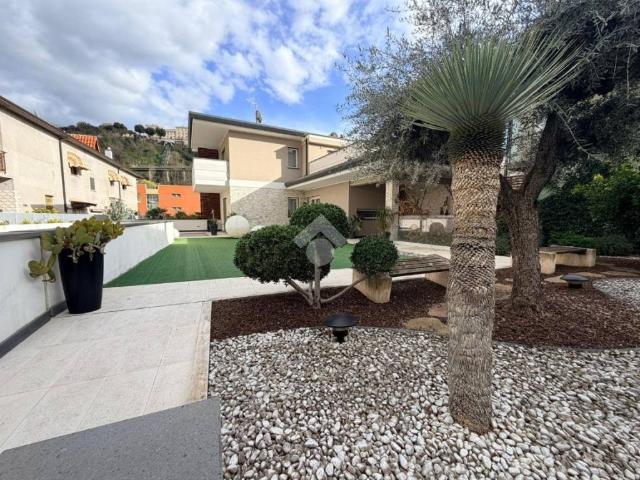 Villa Schiera in vendita a De Matthaeis, Frosinone