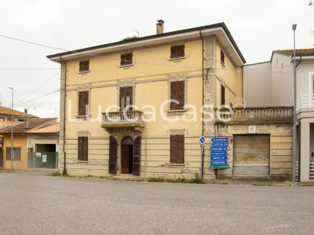 Villa Schiera in vendita a Unione dei Comuni Circondario dell'Empolese Valdelsa, Fucecchio