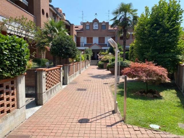 Villa Schiera in vendita a Unione dei Comuni I Fontanili, Gaggiano