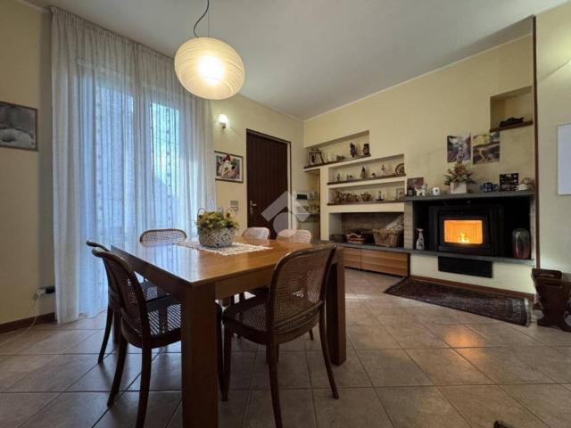 Villa Schiera in vendita a Piemonte, Novara