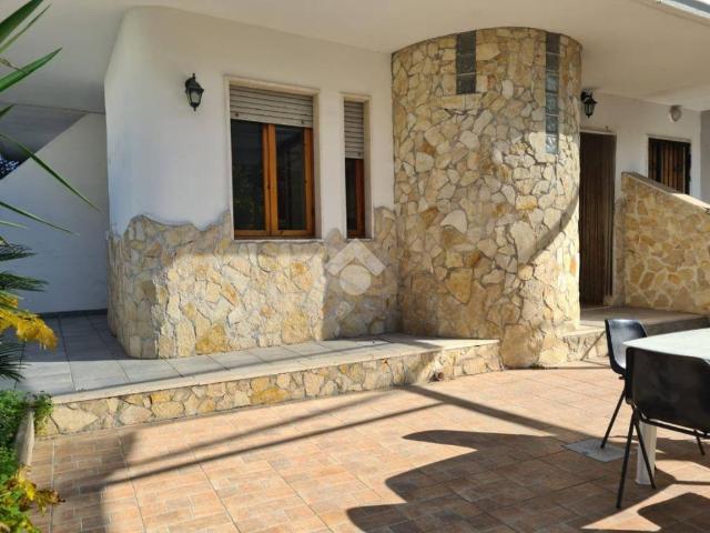 Villa Schiera in vendita a Puglia, Lecce