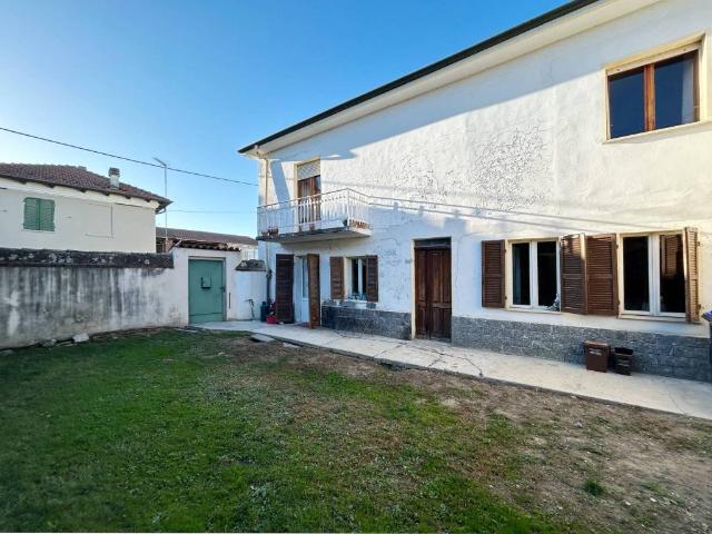 Villa Schiera in vendita a Piemonte, Alessandria