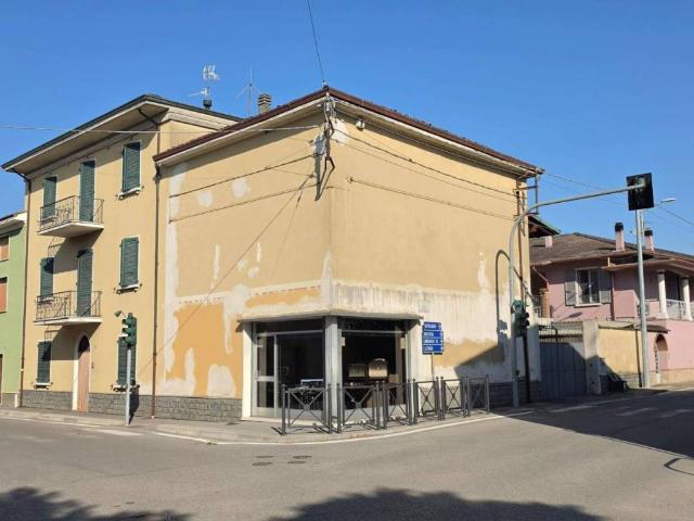 Villa Schiera in vendita a Gambara, Lombardia