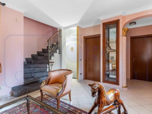 Villa Schiera in vendita a Santa Maria Rossa, Garbagnate Milanese