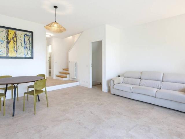 Villa Schiera in vendita a Comunità Montana Parco Alto Garda bresciano, Gardone Riviera