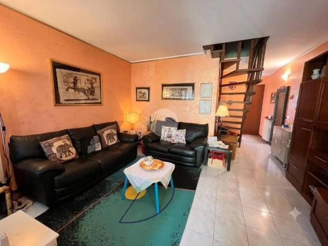 Villa Schiera in vendita a Piemonte, Torino
