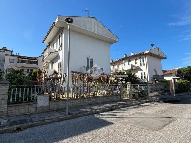 Villa Schiera in vendita a Gatteo a Mare, Gatteo