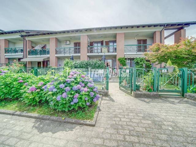 Villa Schiera in vendita a Gattico-Veruno, Piemonte