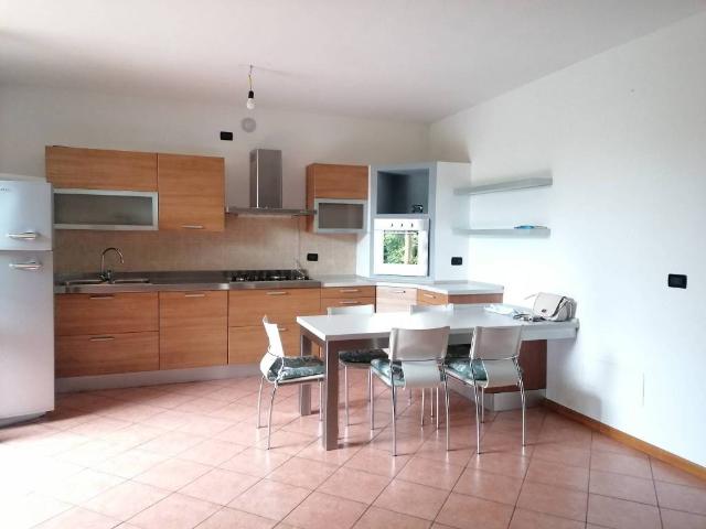 Villa Schiera in vendita a Comunità montana della Valle Sabbia, Gavardo