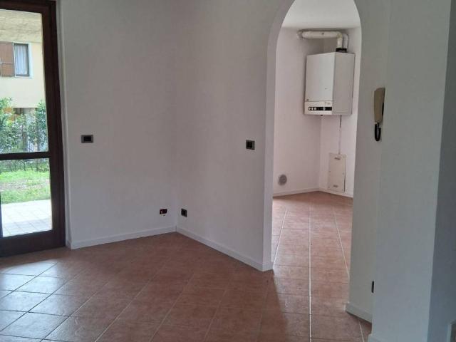 Villa Schiera in vendita a Limone, Gavardo
