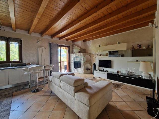 Villa Schiera in vendita a Comunità montana della Valle Sabbia, Gavardo