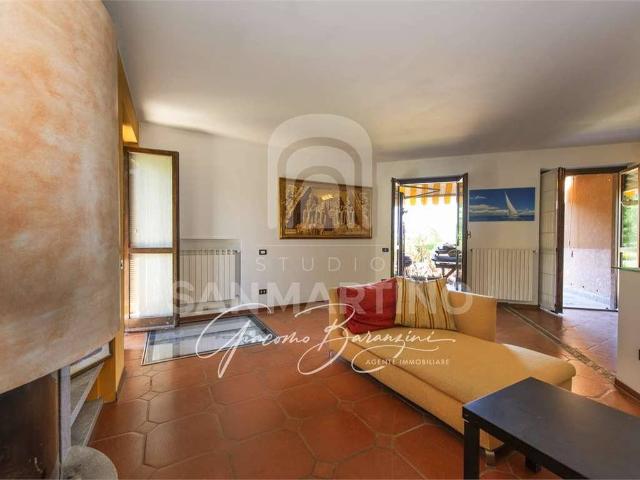 Villa Schiera in vendita a Voltorre, Gavirate