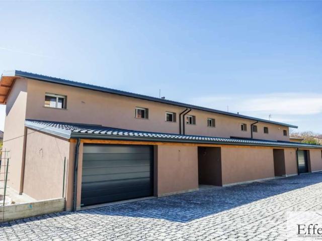 Villa Schiera in vendita a Comunità Montana Valli del Verbano, Gavirate