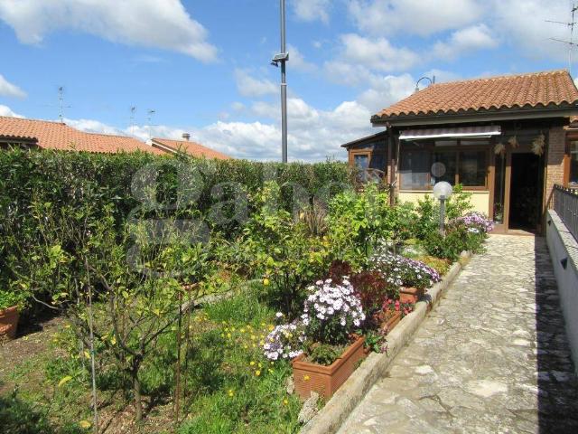 Villa Schiera in vendita a Bivio Di Ravi, Toscana