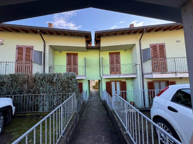 Villa Schiera in vendita a Rova, Gazzaniga