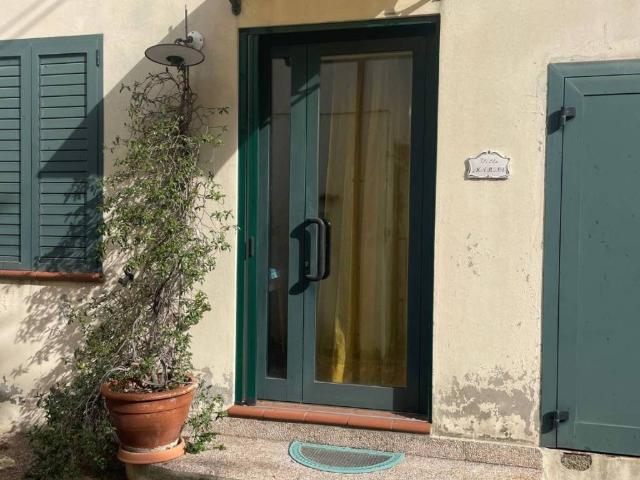 Villa Schiera in vendita a Gemmano, Reggio Emilia