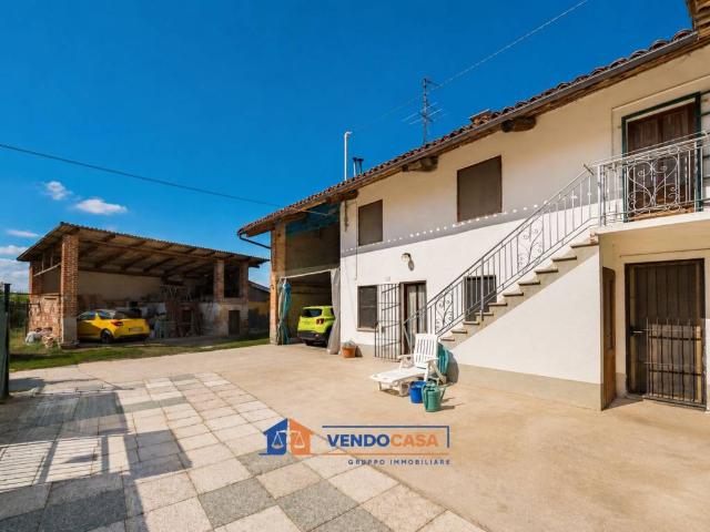 Villa Schiera in vendita a Piemonte, Cuneo