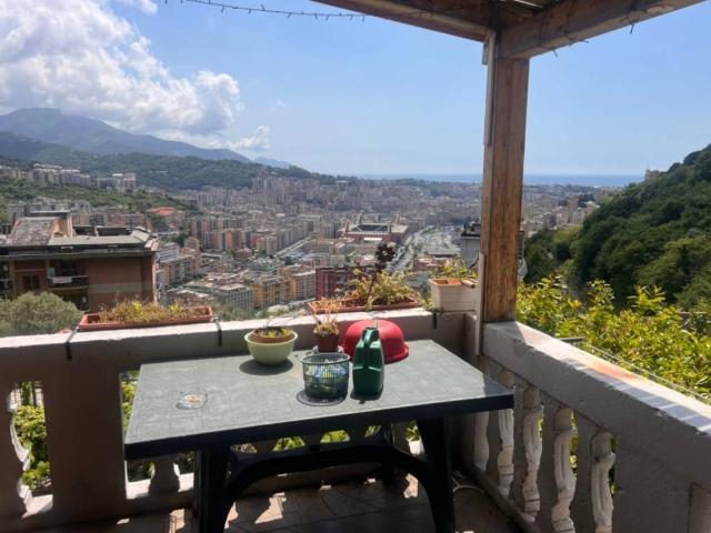 Villa Schiera in vendita a Centro Est, Serra Riccò