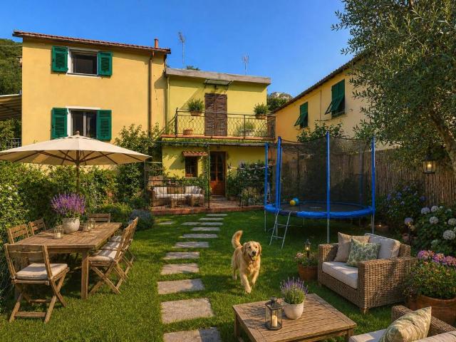 Villa Schiera in vendita a Levante, Serra Riccò