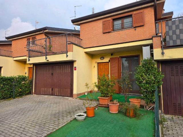 Villa Schiera in vendita a Villaggio Moneta, Gerenzano